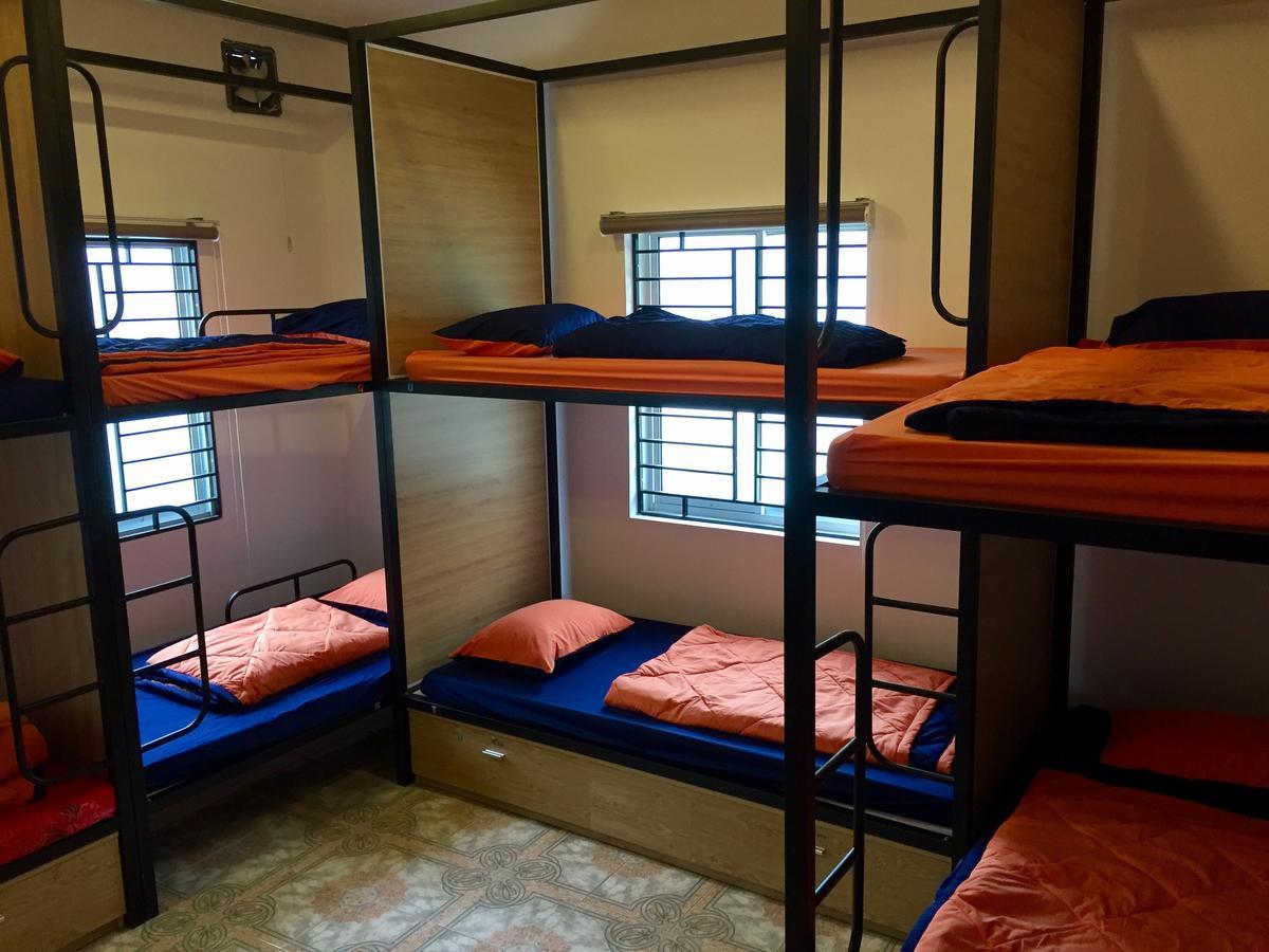 Winna Airport Hostel Da Nang Bagian luar foto